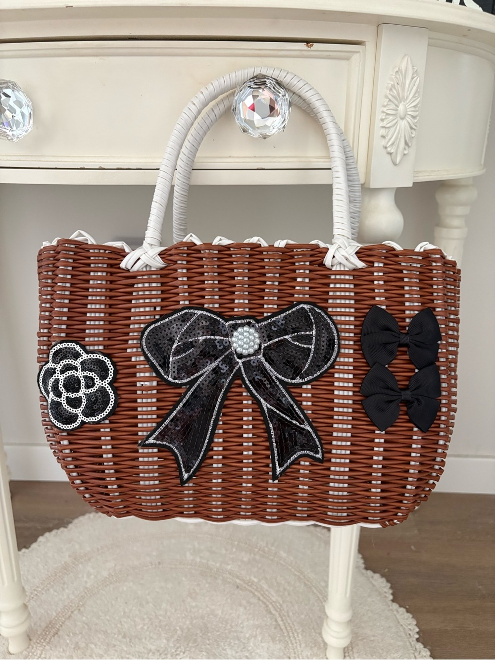 Woven Basket Purse/Tote with flower, pearl & bow detail